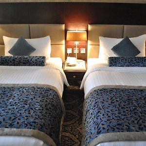 Deluxe Zimmer mit Kingsize-Bett